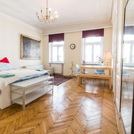 Appartement Elegant, Stylish Studio In The Heart Of Vienna! Extérieur photo