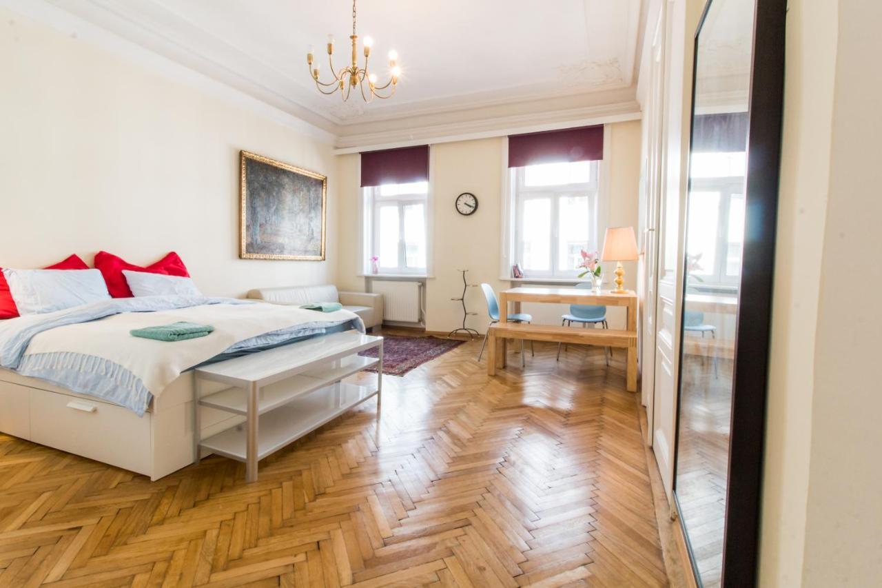 Appartement Elegant, Stylish Studio In The Heart Of Vienna! Extérieur photo